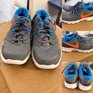 Nike Flex Experience RN 3 GS Dark Grey Hyper Crimson Blue size 6.5Y